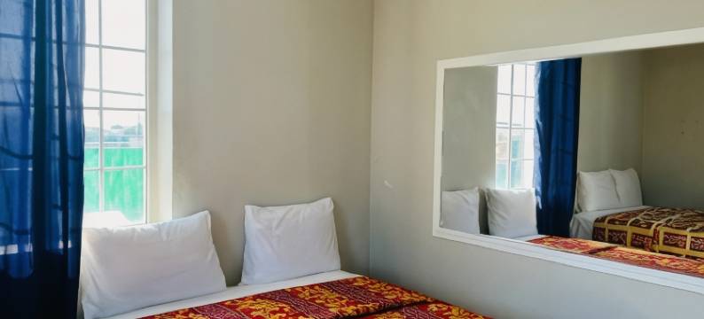 加迪纳广场酒店(Plaza Hotel Gardena)图片