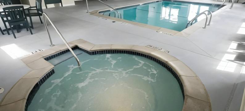 邓迪丽怡酒店(Country Inn & Suites by Radisson, Dundee, MI)图片