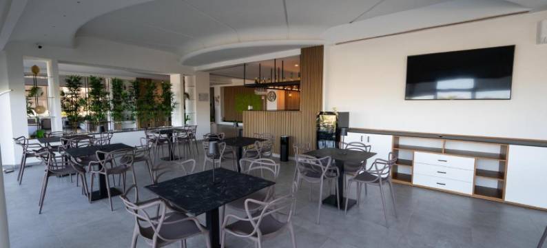 新河酒店(New River Hotel)图片