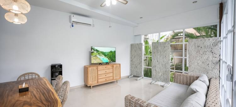 位于仓古的3卧室别墅-200平方米|带3个独立浴室(Omkara Bhumi Canggu Villa)图片