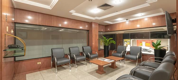 雷亚尔卡斯蒂拉酒店(Real Castilha Hotel)图片