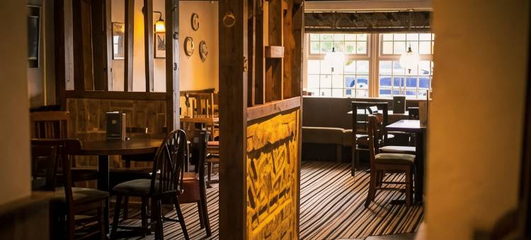 三只马蹄铁酒店(Three Horseshoes Inn)图片