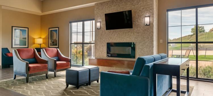 曼丹舒适套房酒店 - 俾斯麦(Comfort Inn & Suites Mandan - Bismarck)图片