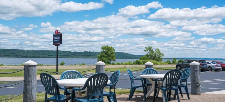 莱克城美吟温德姆酒店(AmericInn by Wyndham Lake City)图片