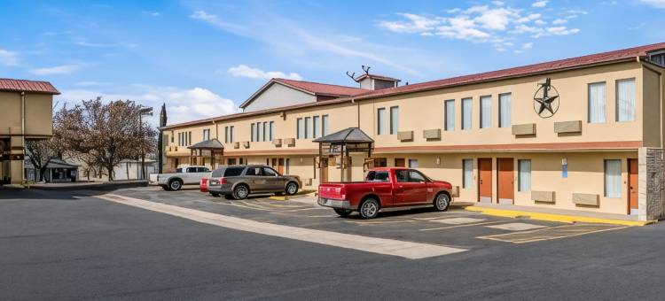 奥佐纳I-10凯艺酒店(Quality Inn Ozona I-10)图片