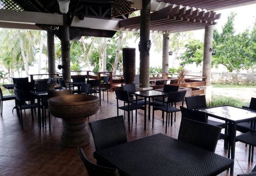 Santiago Bay Garden & Resort Hotel Overview