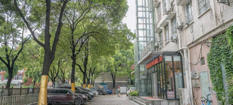 金澜假日酒店(武汉科普公园地铁站店)图片
