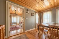 Nostalgic & Comfortable Historical Home! - Villas
