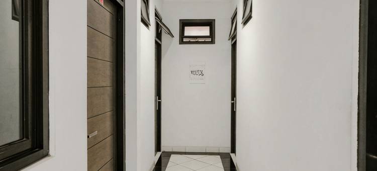 OYO Life 2744 Qudsi宾馆(OYO Life 2744 Guest House Qudsi)图片