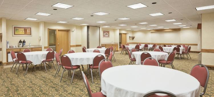 波蒂奇印第安纳州沙丘美吟酒店(Baymont by Wyndham Portage Indiana Dunes)图片