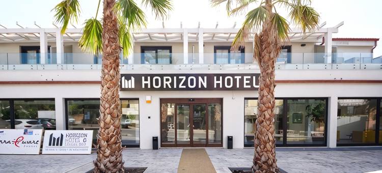 Horizon Hotel Badesi图片
