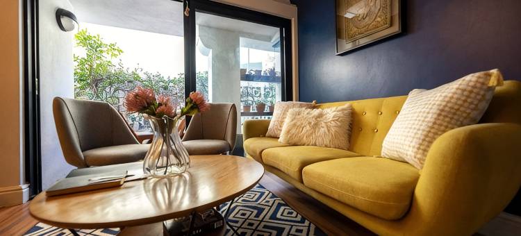 Indulge in an Urban Oasis at Green Point's Haven图片