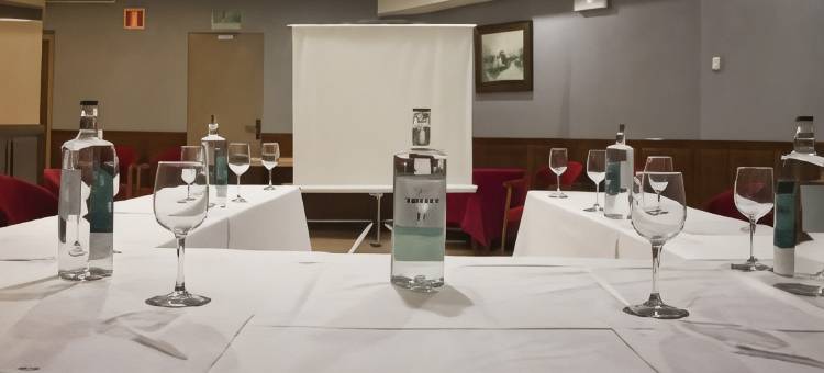 萨拉戈萨皇家住宿加早餐酒店(B&B HOTEL Zaragoza Royal)图片