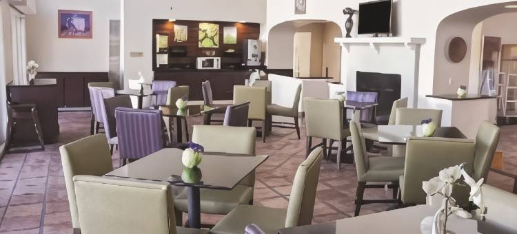 拉斯克鲁塞斯梅西亚谷拉昆塔温德姆酒店(La Quinta Inn by Wyndham Las Cruces Mesilla Valley)图片