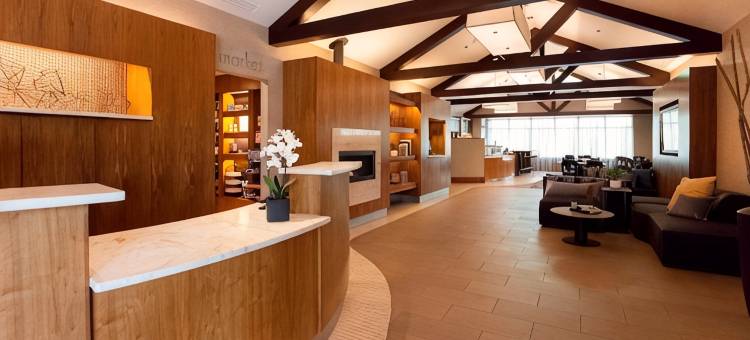 福乐顿市阿纳海姆豪生酒店及会议中心(Howard Johnson by Wyndham Fullerton/Anaheim Conference Cntr)图片