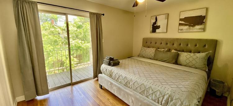步行可达FUSE体育场 • 带阳台现代联排别墅(Modern Townhome w/ Balcony • Walk to FUSE Stadium)图片
