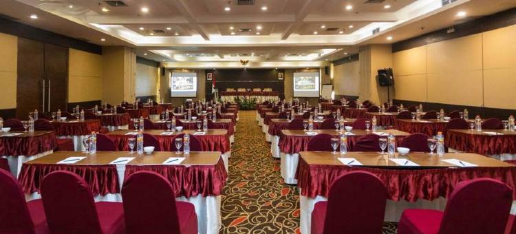 玛琅卡克拉大酒店(Grand Cakra Hotel Malang)图片