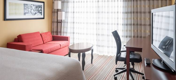 印第安纳波利斯机场万怡酒店(Courtyard Indianapolis Airport)图片