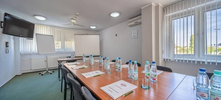 波兹南格罗马达酒店(Hotel Gromada Poznań)图片