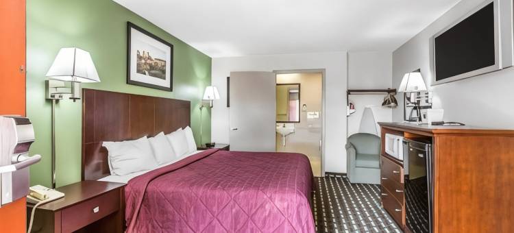 霍姆伍德伯明翰 I-65 凯艺酒店(Quality Inn Homewood Birmingham I-65)图片