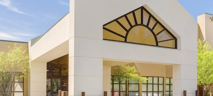 安阿伯万怡酒店(Courtyard by Marriott Ann Arbor)图片