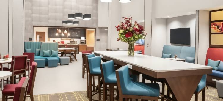 加利福尼亚沃森维尔欢朋套房酒店(Hampton Inn & Suites Watsonville)图片