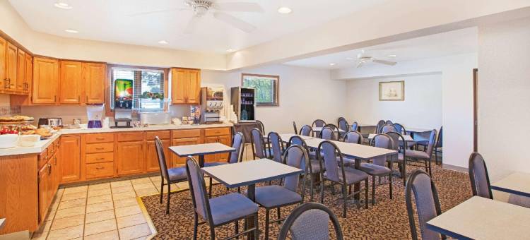 布里奇维尤戴斯酒店(Hotel Mackinaw City - Bridgeview)(Days Inn by Wyndham Mackinaw City/Bridgeview Area)图片