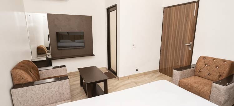 The White Solitaire图片