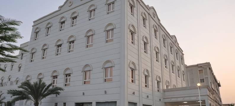 皇家花园酒店(Royal Gardens Hotel)图片