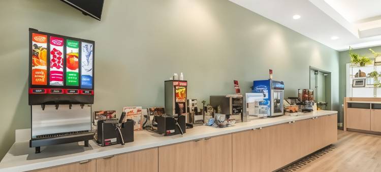 开普拓拉阿贝斯特韦斯特优质套房酒店(Best Western Plus Capitola by-The-Sea Inn  Suites)图片