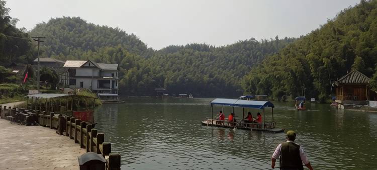 宜宾长宁蜀南竹海逍遥谷大酒店图片