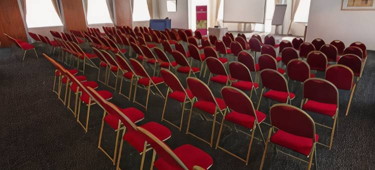 瓦尔布维尔贝斯特韦斯特优质酒店(Best Western Plus Paris Saclay)图片