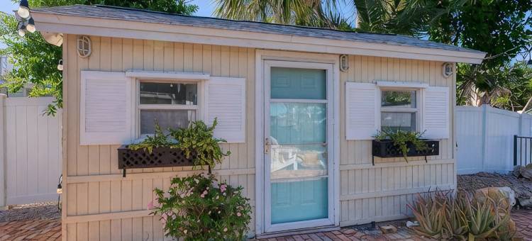 Completely Renovated "Beach House on Siesta"图片