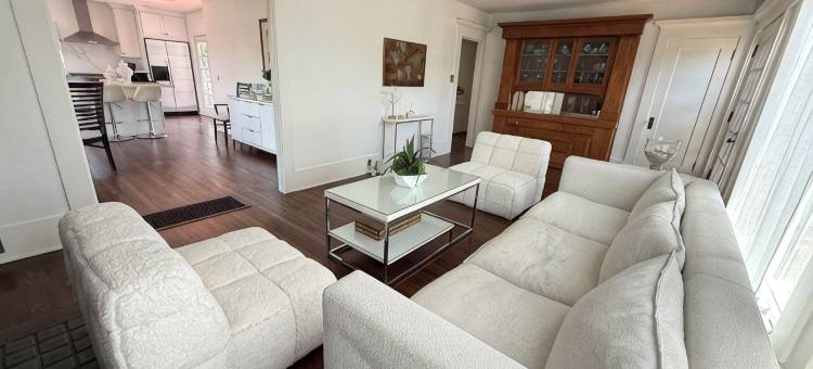 佐拉白门步行可达海滩、海湾、商店&餐厅乡村别墅(La Jolla White Door Cottage walking distance to beach, cove, shops, &restaurants)图片