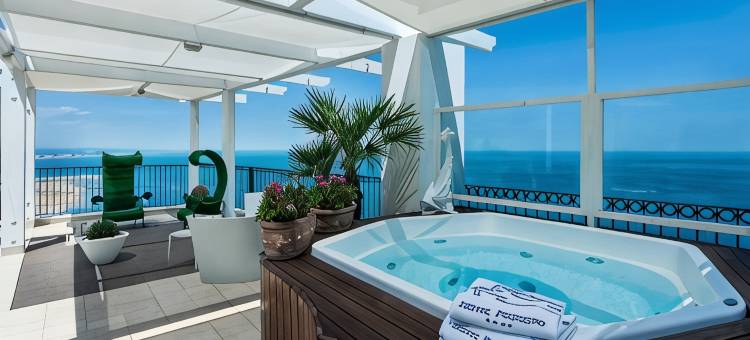 波西利波酒店(Hotel Posillipo)图片