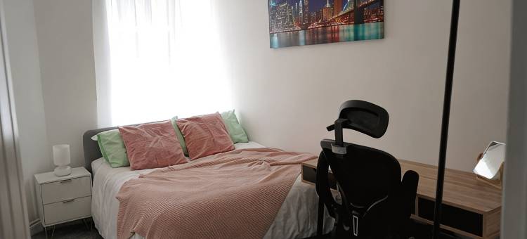 福尔柯克市中心时尚两卧室公寓(Falkirk City Centre Stylish 2 Bed Flat)图片