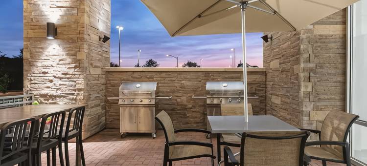 希尔顿家2套房里斯堡(Home2 Suites by Hilton Leesburg)图片