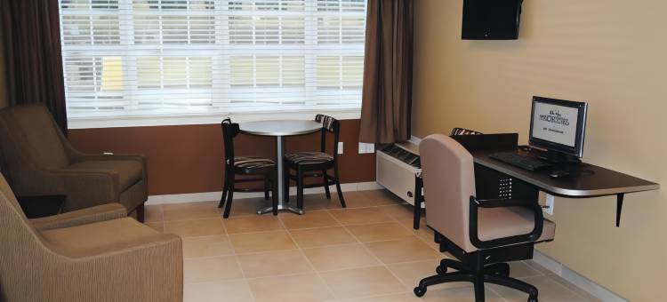 矿泉井城-帕克斯堡麦客达套房酒店(Microtel Inn & Suites by Wyndham Mineral Wells/Parkersburg)图片