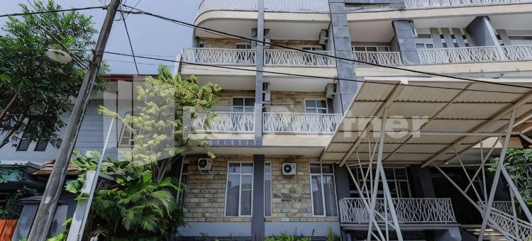 玛琅甜蜜民宿 - 伊斯兰教法 - RedDoorz合作(De Malang Sweet Homestay Syariah Mitra RedDoorz)图片