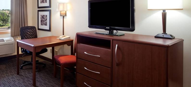 福里斯特莱克美吟温德姆酒店(AmericInn by Wyndham Forest Lake)图片