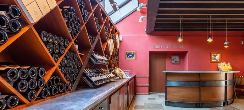 布尔乔亚家庭餐厅酒店(Hôtel Restaurant Famille Bourgeois "La Cote des Monts Damnés")图片