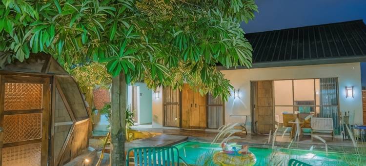 位于巴兰班南的2卧室-100平方米|带2个独立浴室(Karuna Villa Prambanan)图片