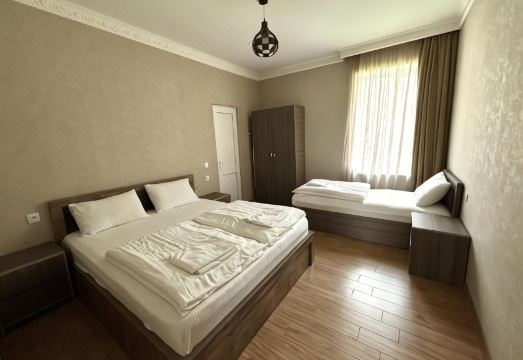 GEO Inn Hotel Overview