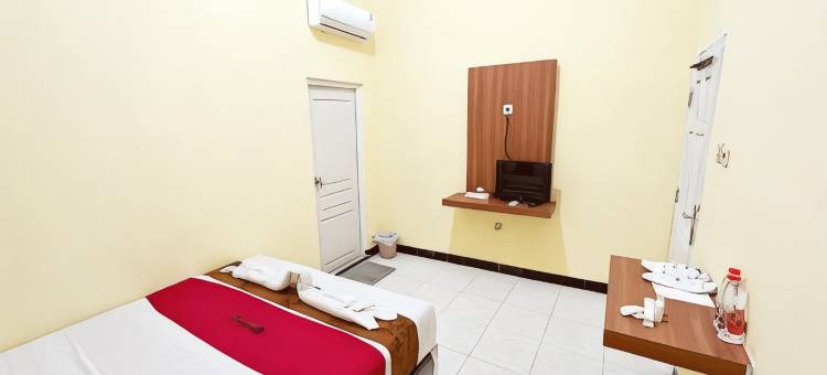 Reddoorz Near Makam Bung Karno Blitar图片