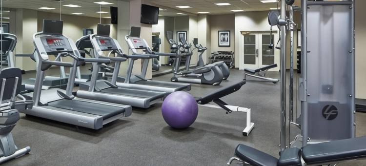 密尔沃基市中心Residence Inn 酒店(Residence Inn Milwaukee Downtown)图片