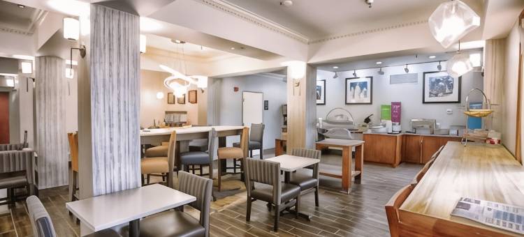 希尔顿欢朋酒店-马里昂(Hampton Inn Marion)图片