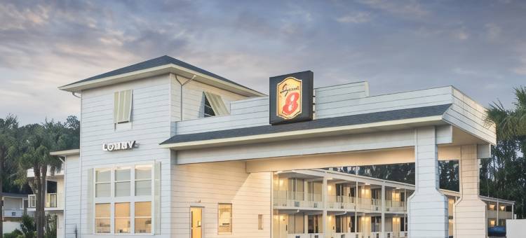 温德姆速8酒店-金斯兰I-95/海军基地区(Super 8 by Wyndham Kingsland I-95/Naval Base Area)图片