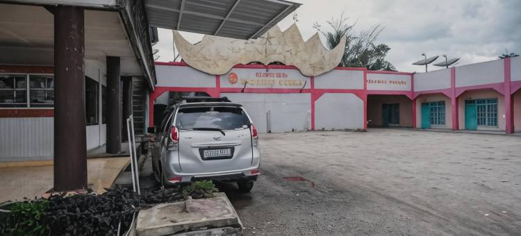 红多兹伊斯兰酒店-近里瓦植物园(RedDoorz Syariah Near Kebun Raya Liwa)图片