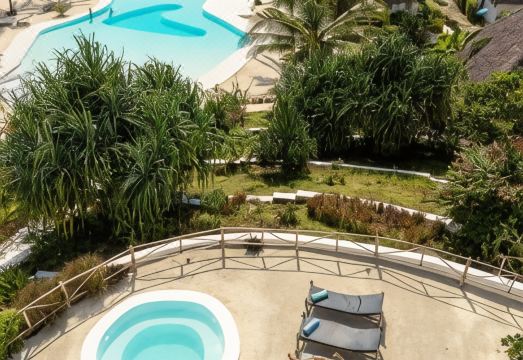 Zanbluu Beach HotelHotel Overview