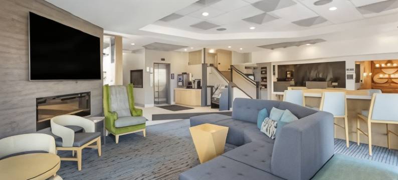 贝斯特韦斯特普拉斯密尔沃基西区(Best Western Plus Milwaukee West)图片